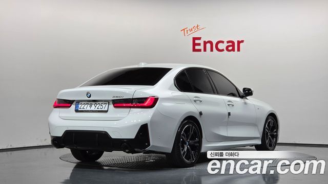 BMW 3-Series 2026 — photo 2