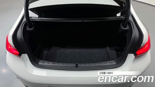 BMW 3-Series 2026 — photo 25