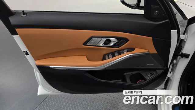 BMW 3-Series 2026 — photo 14