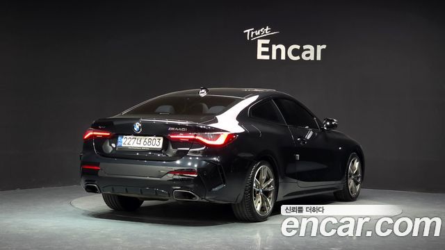 BMW 4-Series 2022 — photo 2