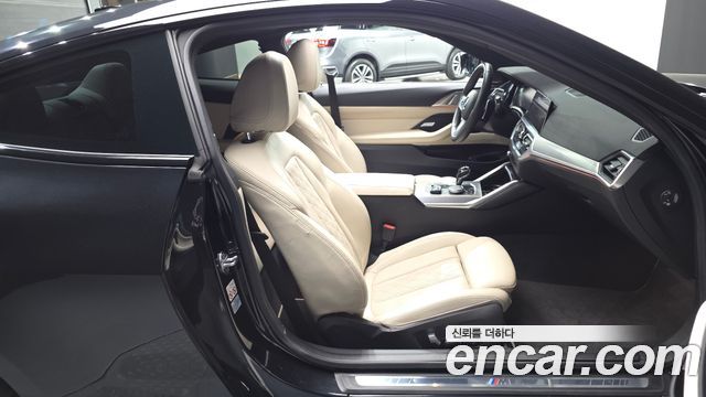 BMW 4-Series 2022 — photo 10