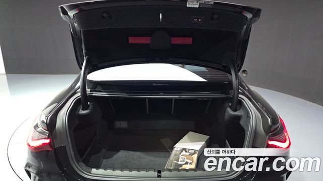 BMW 4-Series 2022 — photo 20