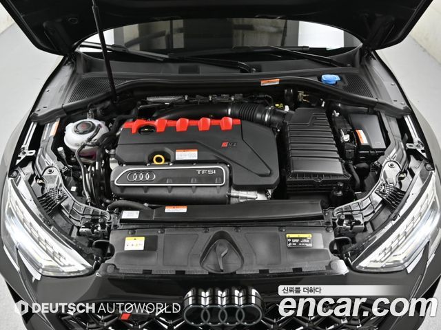 Audi RS3 2025 — photo 6