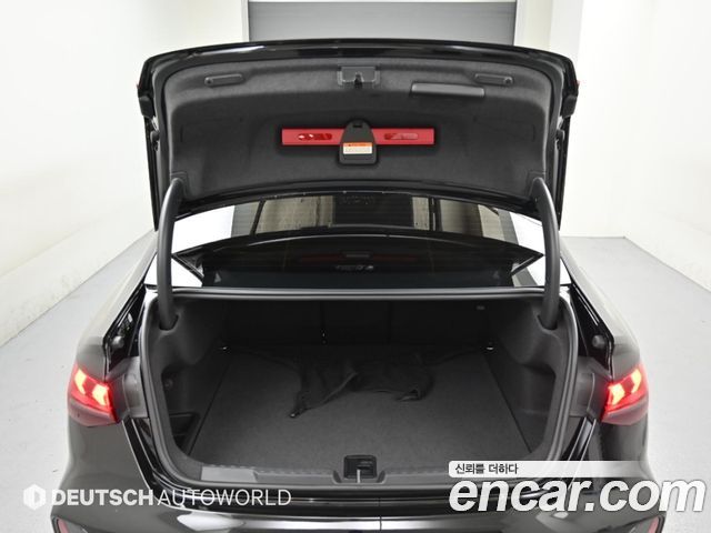 Audi RS3 2025 — photo 19
