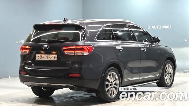 Kia Sorento 2016 — photo 3