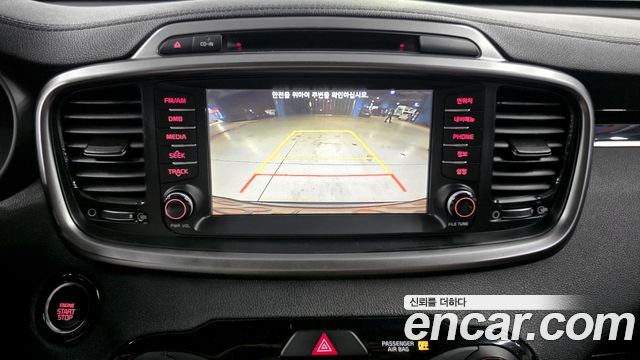 Kia Sorento 2016 — photo 18