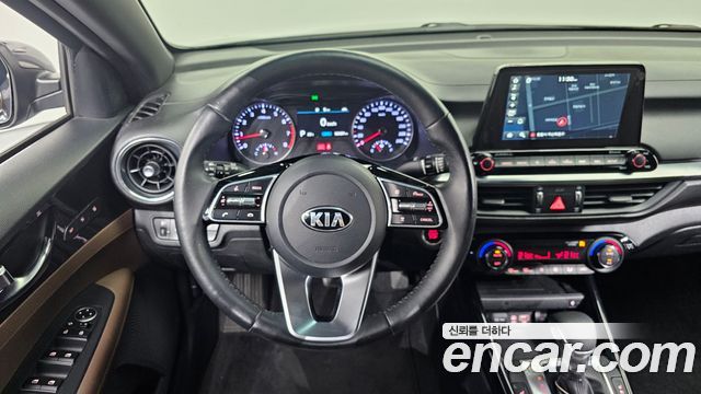 Kia K3 2020 — photo 13