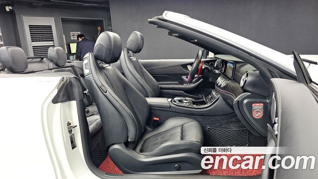 Mercedes-Benz E-Class 2019 — photo 18