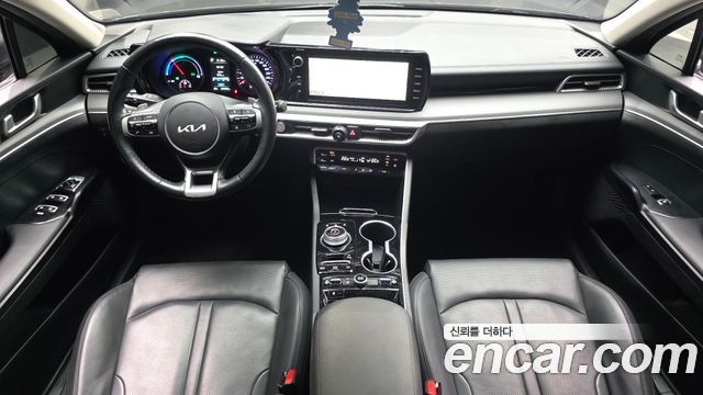 Kia K5 2023 — photo 7