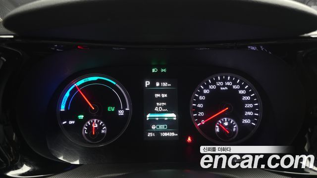 Kia K5 2023 — photo 8