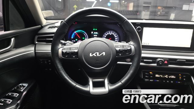 Kia K5 2023 — photo 13