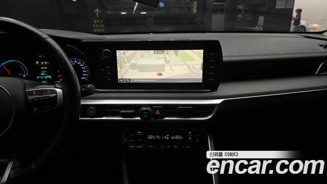 Kia K5 2023 — photo 14