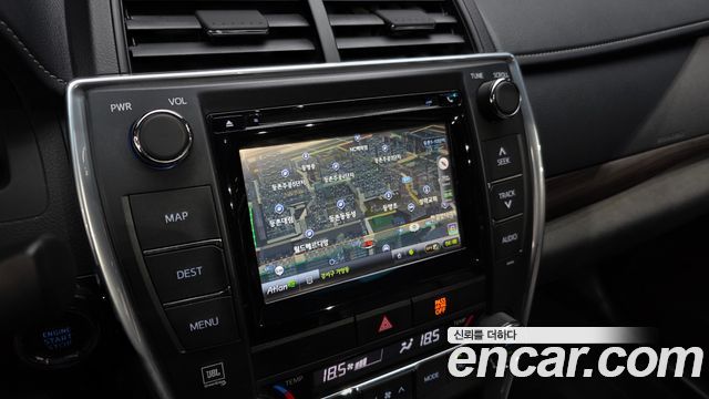 Toyota Camry 2016 — photo 15
