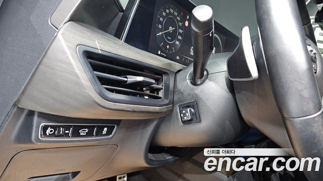 Kia K8 2023 — photo 13