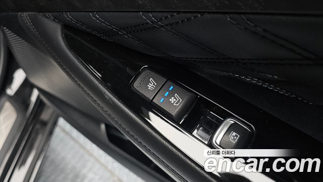 Kia K8 2023 — photo 18
