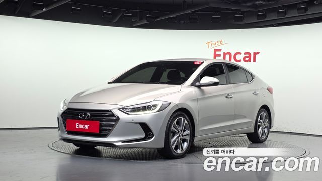 Hyundai AVANTE 2017 — photo 1