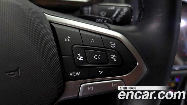 Volkswagen Tiguan 2023 — photo 30