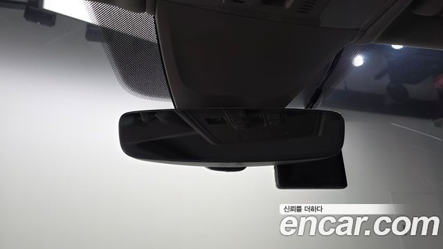 Volkswagen Tiguan 2023 — photo 33