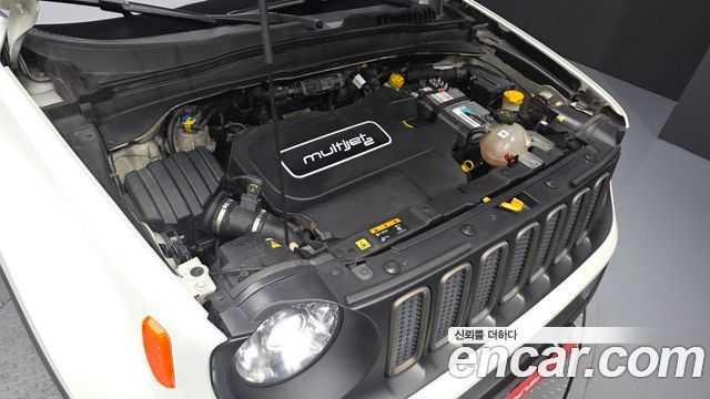 Jeep Renegade 2016 — photo 6