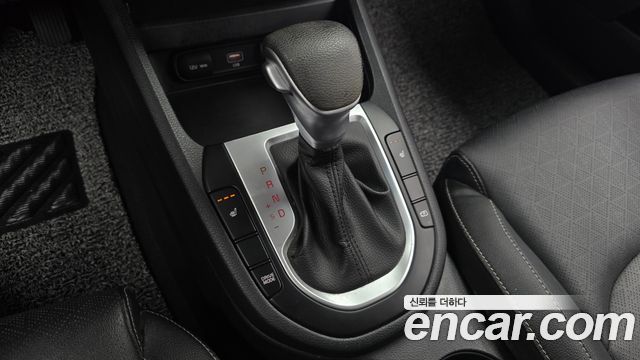 Kia K3 2022 — photo 9