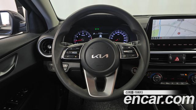 Kia K3 2022 — photo 15