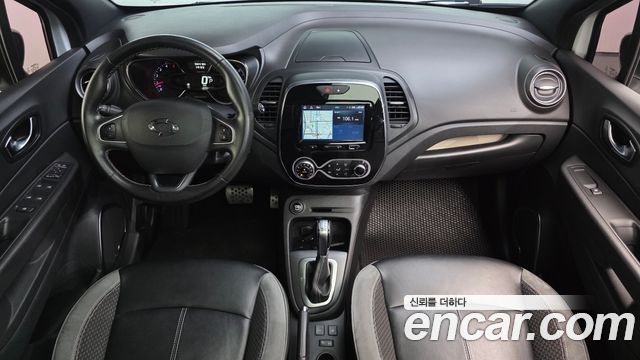 Renault Korea QM3 2018 — photo 10