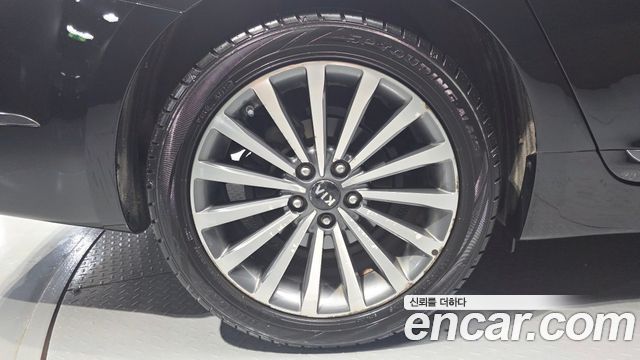 Kia K7 2016 — photo 5