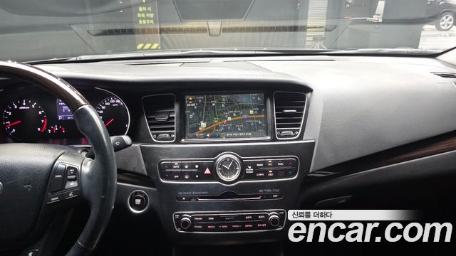 Kia K7 2016 — photo 20