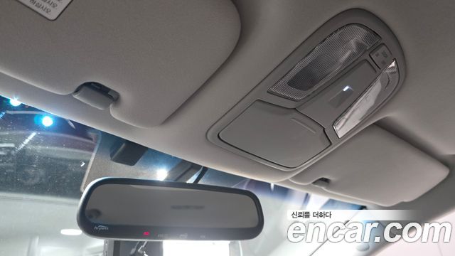Kia K7 2016 — photo 23