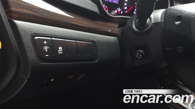 Kia K7 2016 — photo 25