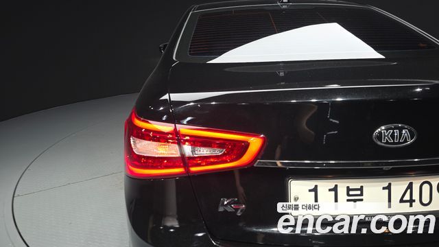 Kia K7 2016 — photo 9
