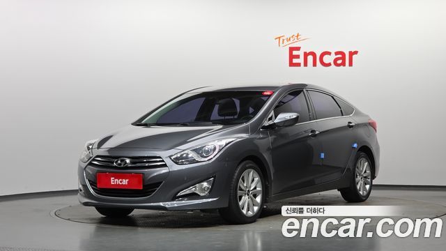 Hyundai i40 2012 — photo 1