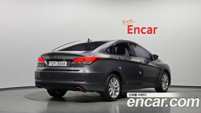 Hyundai i40 2012 — photo 2