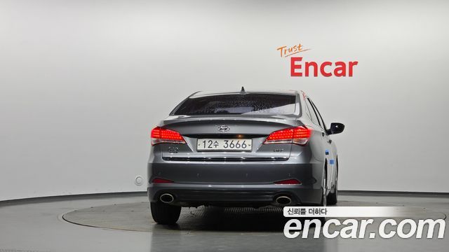 Hyundai i40 2012 — photo 4