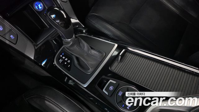 Hyundai i40 2012 — photo 9