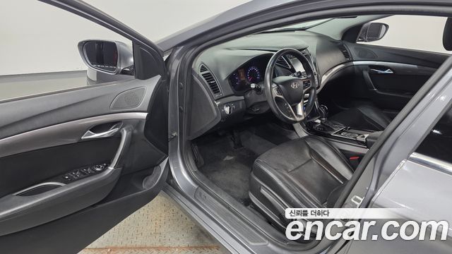 Hyundai i40 2012 — photo 10