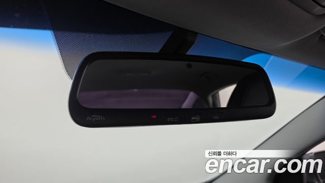 Hyundai i40 2012 — photo 18
