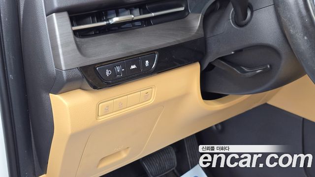 Kia Canival 2022 — photo 17
