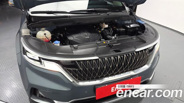 Kia Canival 2021 — photo 6