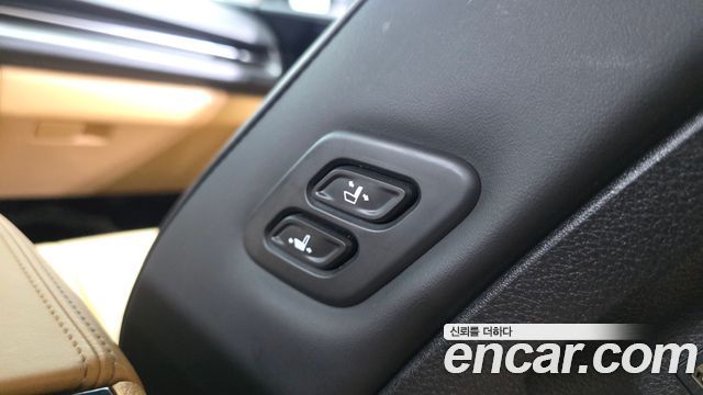 Kia Canival 2021 — photo 27
