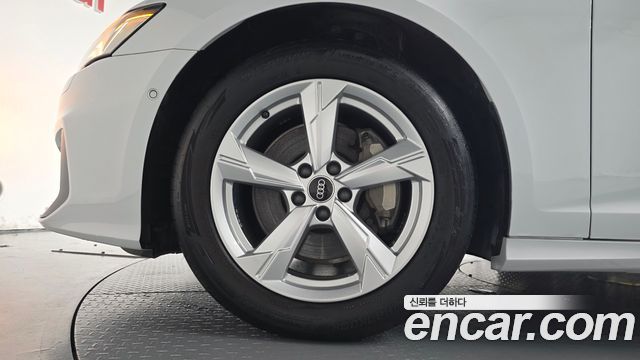 Audi A6 2021 — photo 5