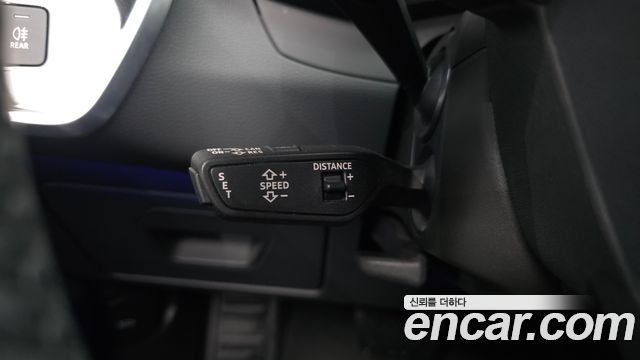 Audi A6 2021 — photo 23