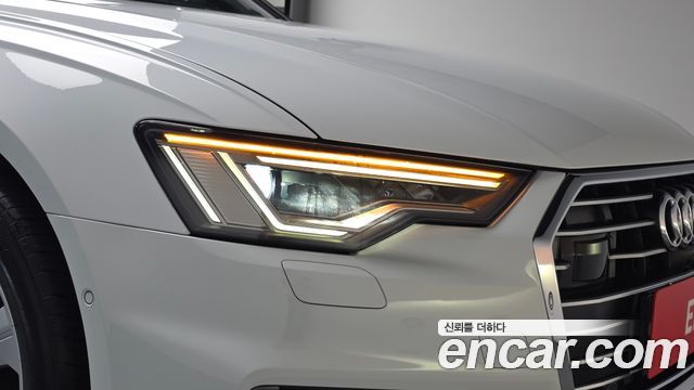 Audi A6 2021 — photo 8