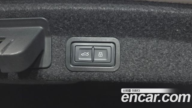 Audi A6 2021 — photo 30