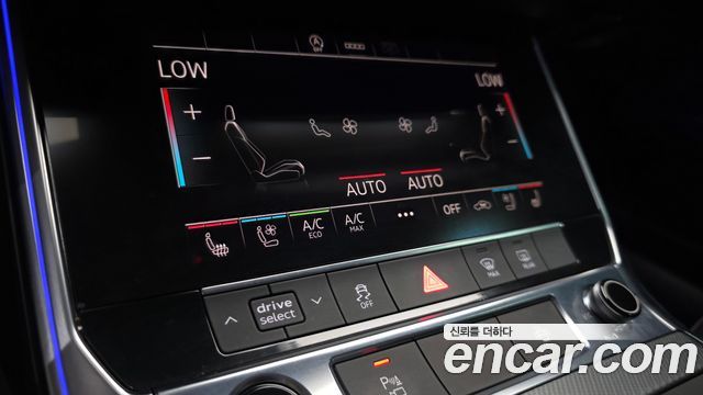 Audi A6 2021 — photo 34