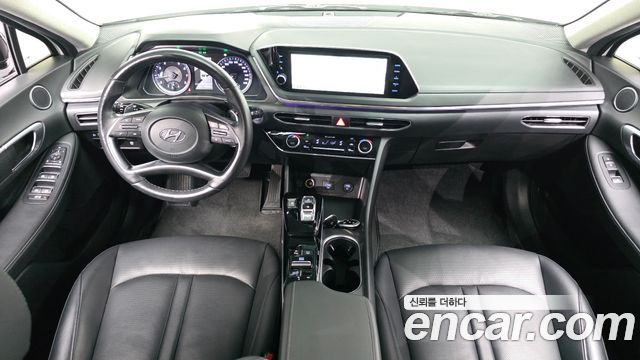 Hyundai Sonata 2022 — photo 10