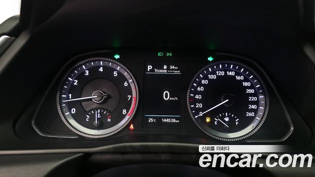 Hyundai Sonata 2022 — photo 11