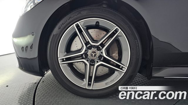 Mercedes-Benz S-Class 2023 — photo 5