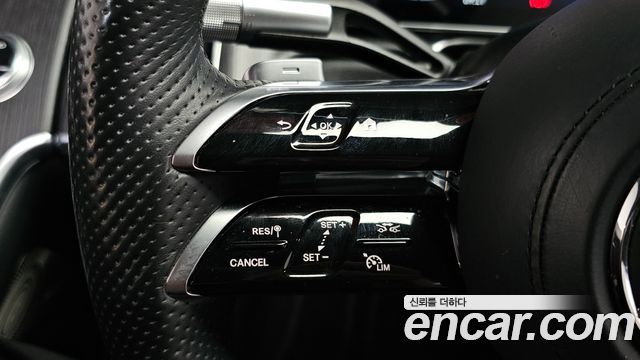 Mercedes-Benz S-Class 2023 — photo 29