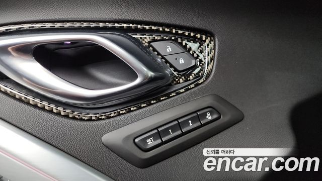 Chevrolet Korea Camaro 2019 — photo 21